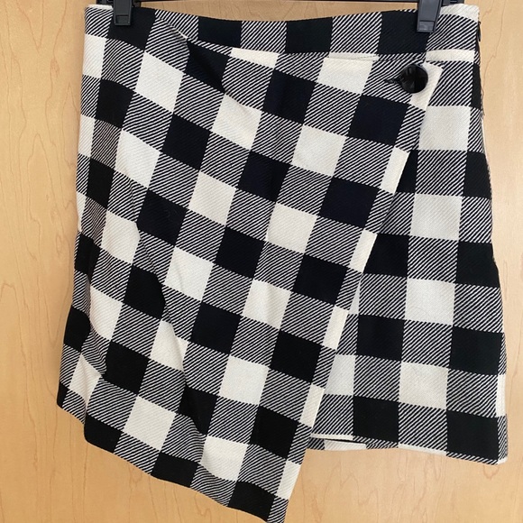 Milly Buffalo Wrap skirt size 6 - Picture 9 of 11